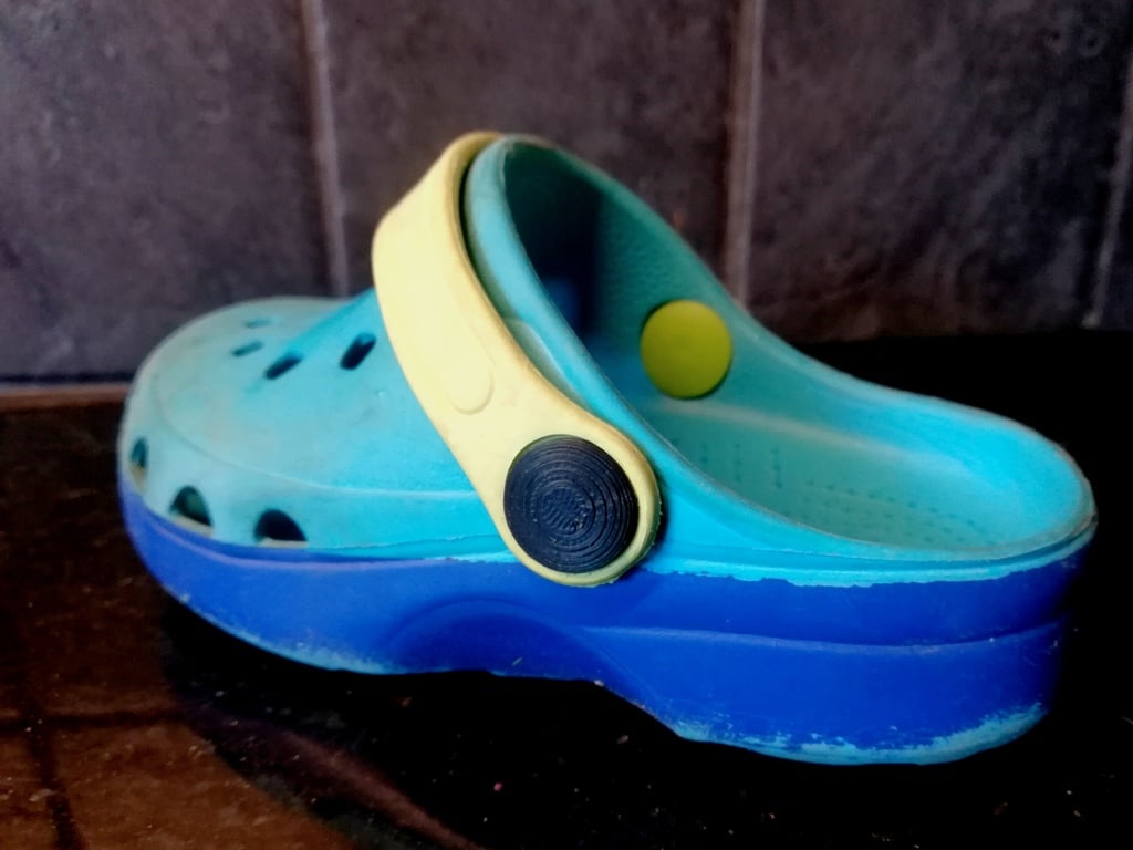 Rivets for kids Crocs (or similar), DIY repair