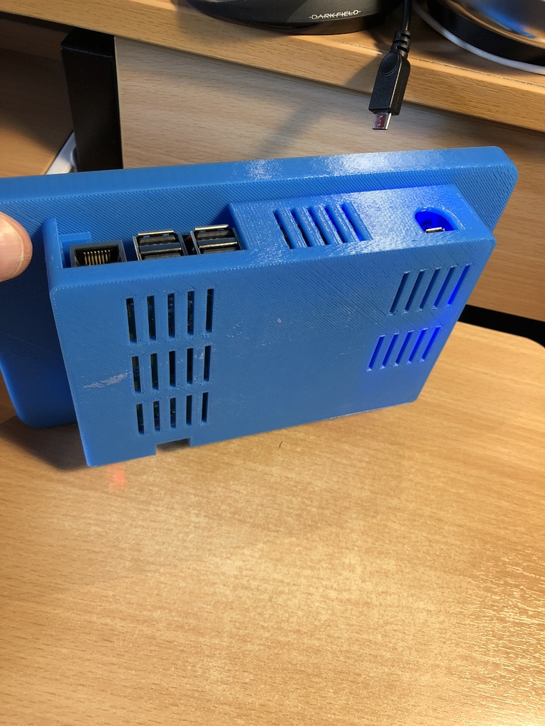 Pi3 backshell with air vents