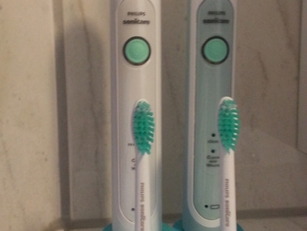 Double Philips Sonicare Stand