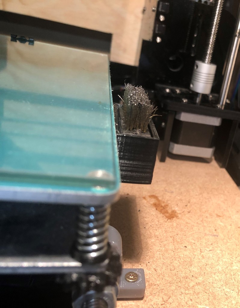 Anet A8 nozzle cleaner brush