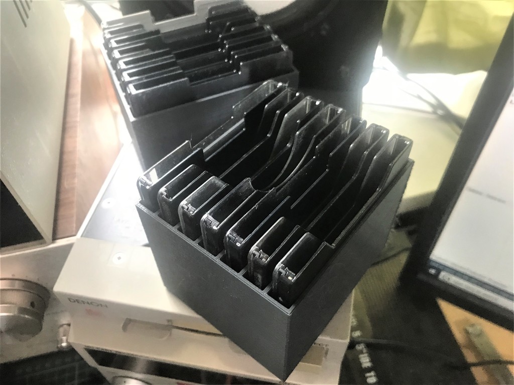 Minidisc Rack / Container Box