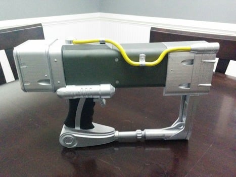 AEP7 Laser Pistol from Fallout (Support Free)