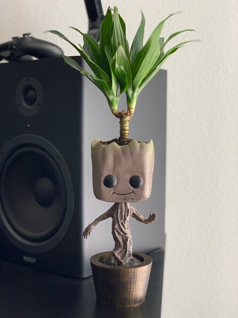 Baby Groot Planter (Spit Limbs)