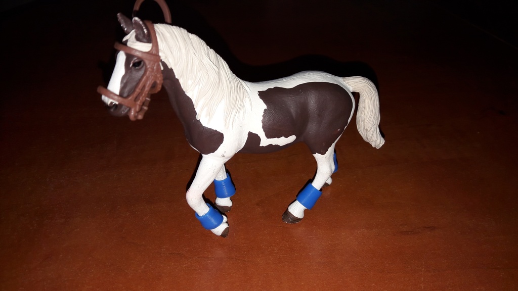 horse bandages (for horse schleich)