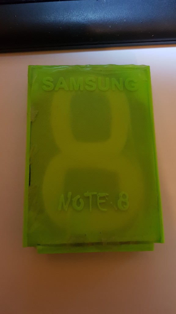 Samsung Galaxy Note 8 wirelless charging pad