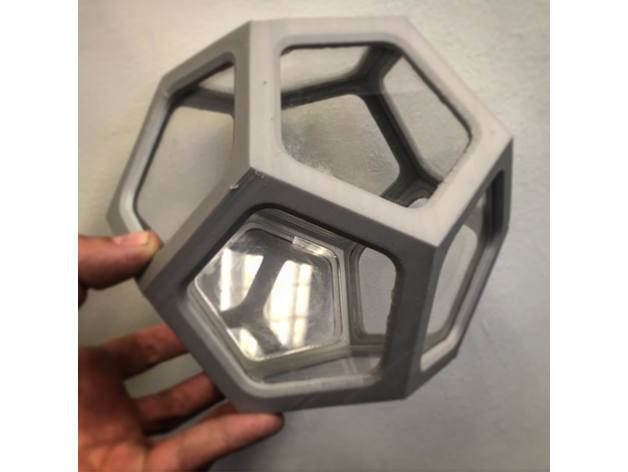 Magnetic Dodecahedron Box