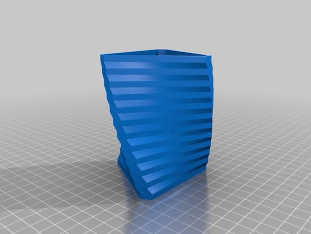 Pencil Holder (Triangle-base, Helical)