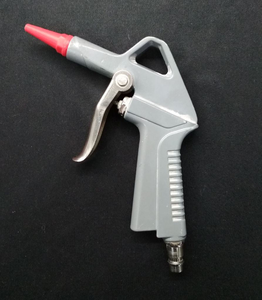 Nozzle for air out gun