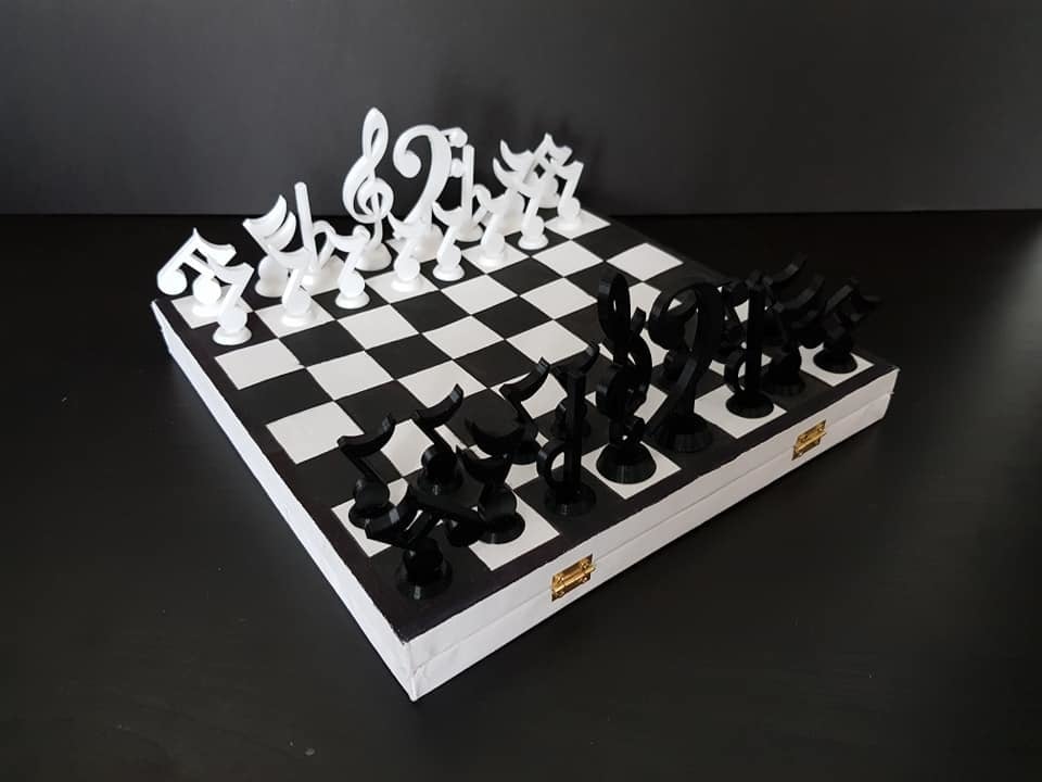 Music notes chess