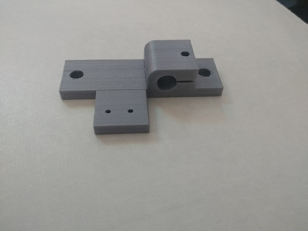 AM8 Y Rod Holder w/ Endstop. Compatible with Reprap Champions Anet A8 Carriage