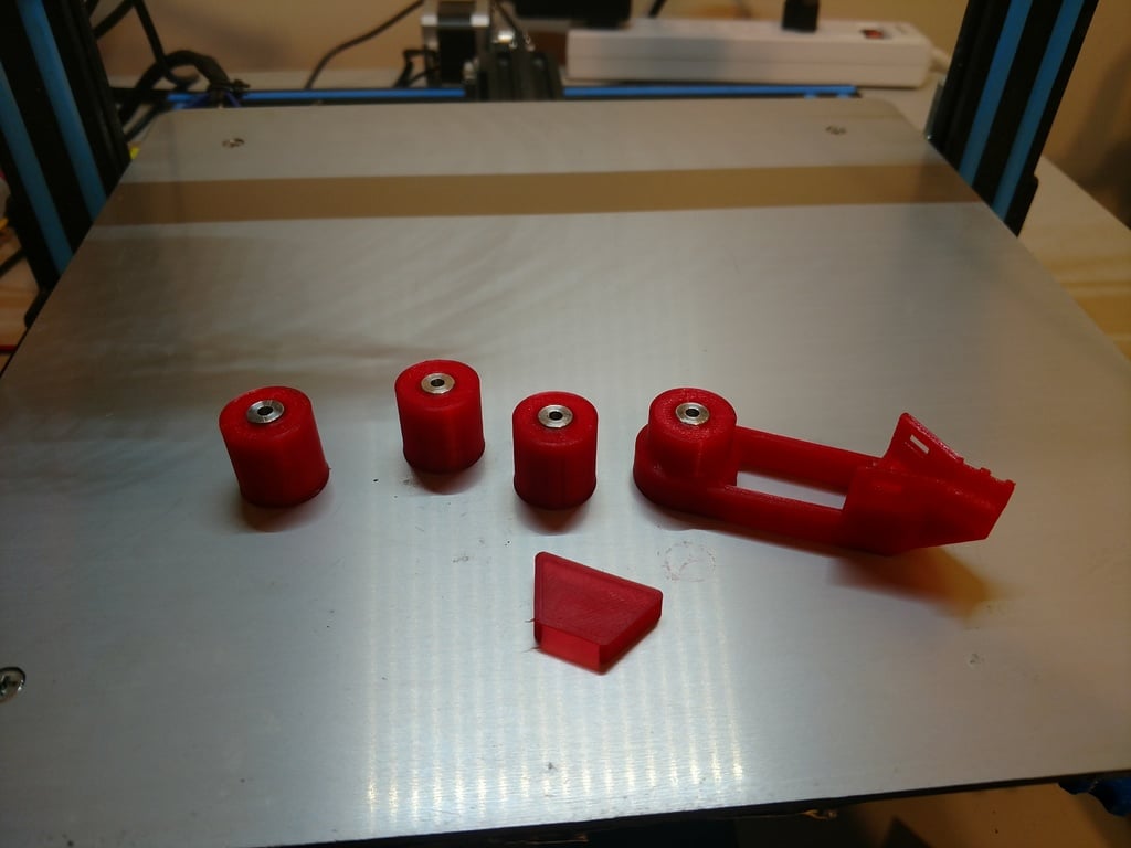 CR-10 Solid Bed Mounts Remix