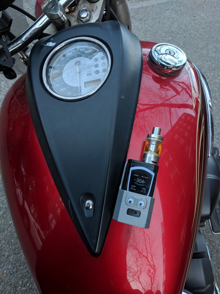 Smok Procolor magnetic case for motorcyclists (or whatever)