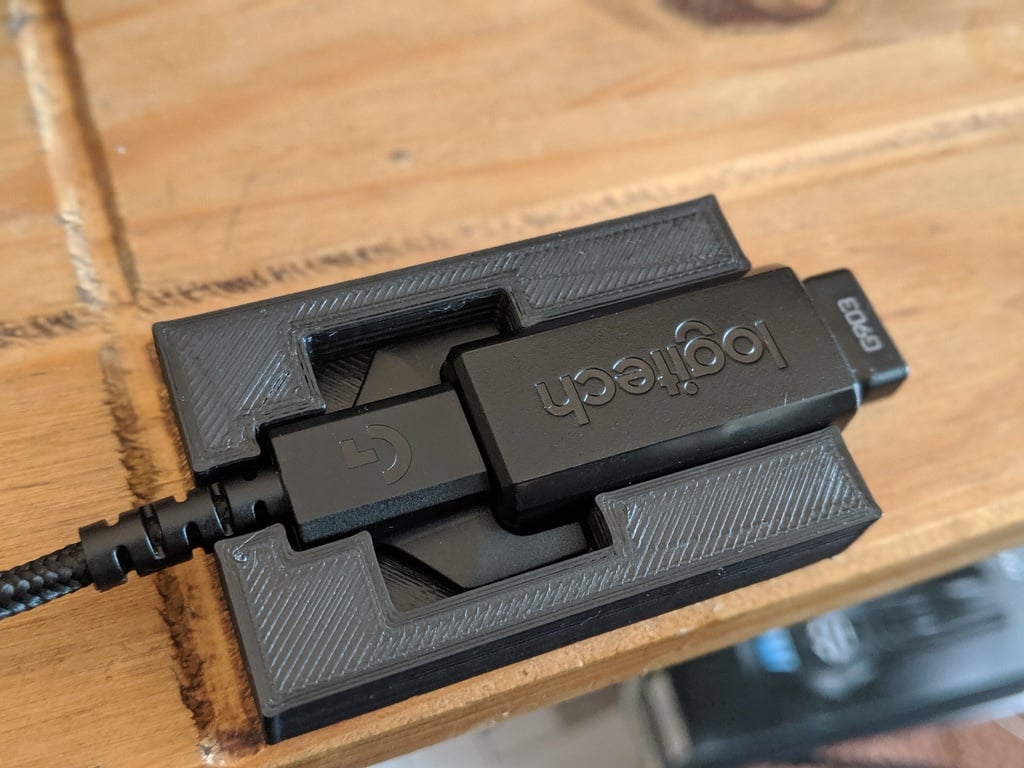 G903/G900 wireless adapter holder