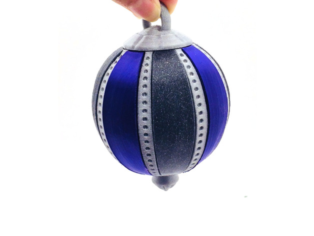 Christmas Tree Bauble With Secret Compartment