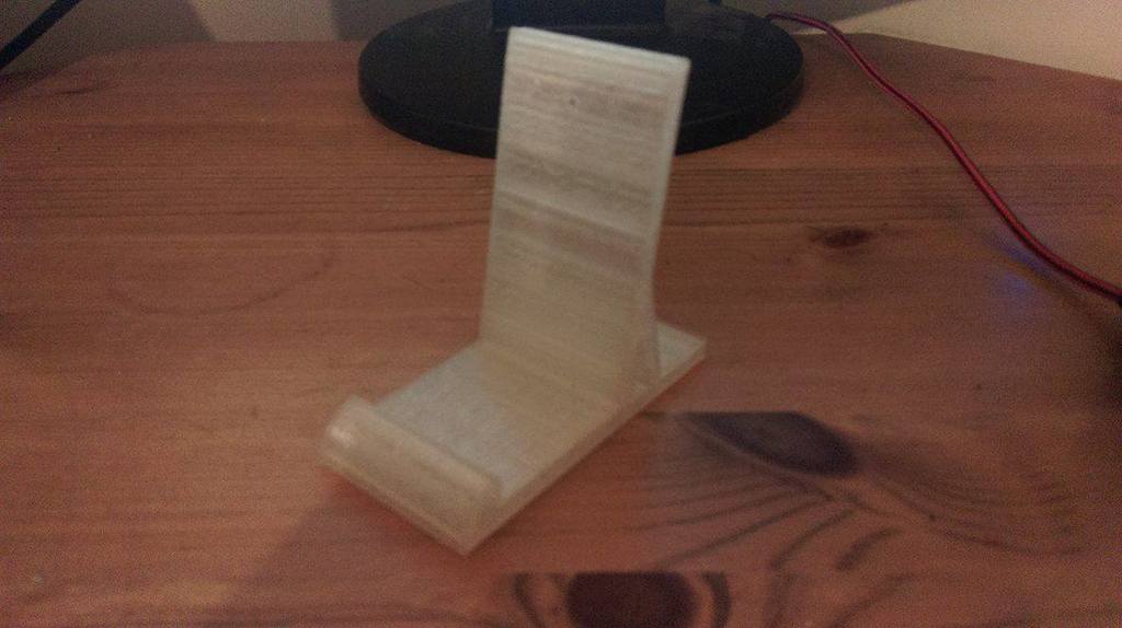 phone stand easy to print 