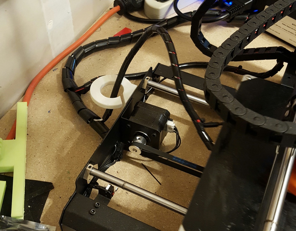 Heat Bed Wire Support Bracket - Maker Select, Wanhao, Prusa I3