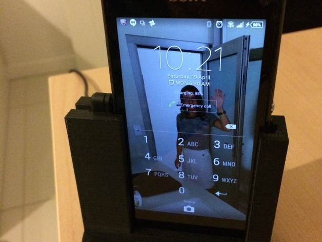 Xperia Z1 Compact phone stand