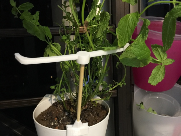 Plant Support - IKEA Bygel container hack