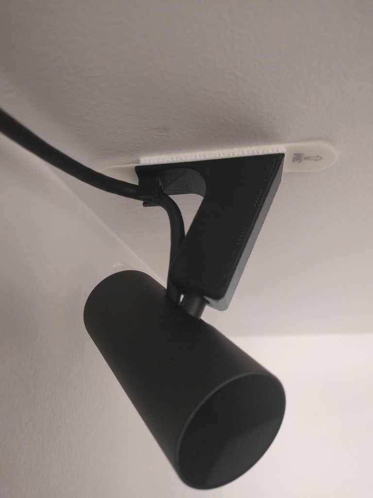 Ceiling mount for oculus rift sensor
