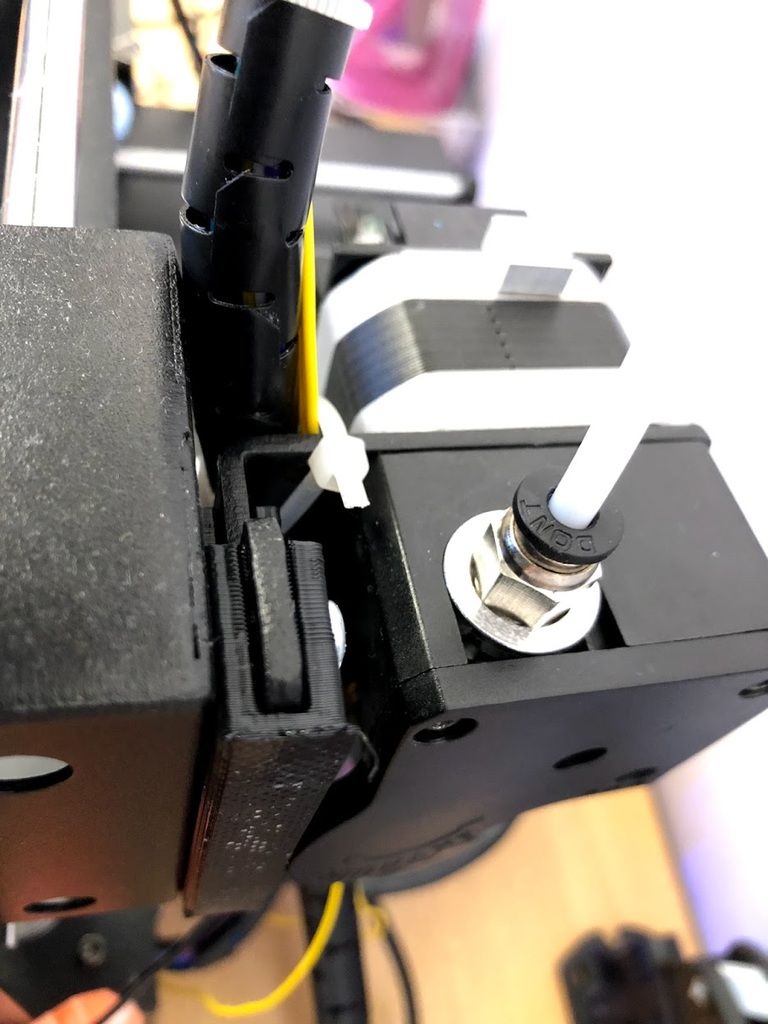 Anycubic i3 mega-s extruder mount tpu dampener. (For noise reduction)