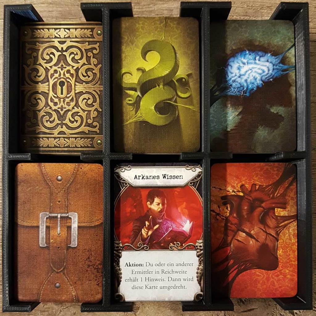 card holder (Mansions of Madness Second Edition)