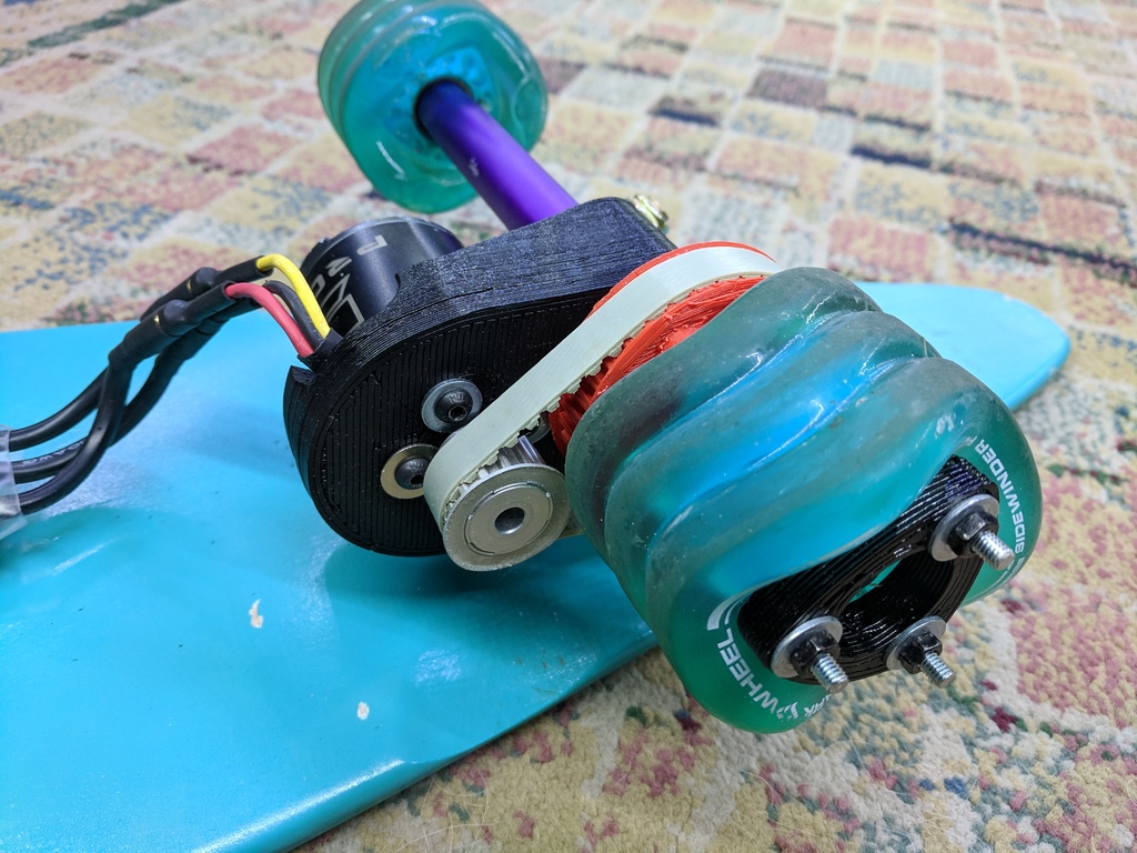Shark Wheel drive for electric skateboard