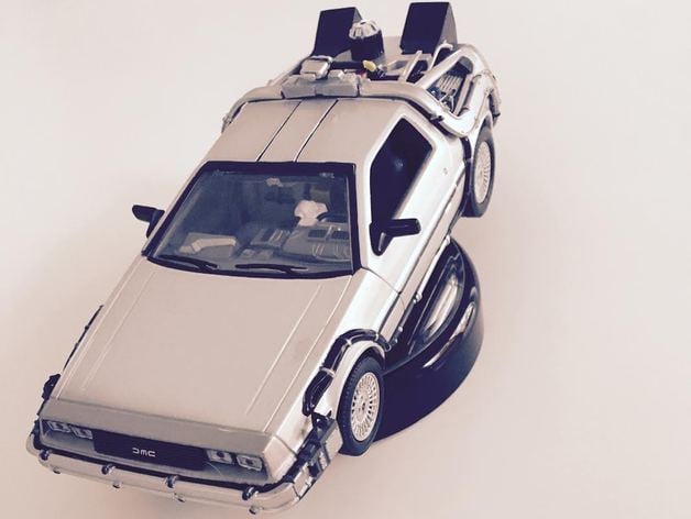 Back To The Future Desktop Hover Car By Logan2clo Thingiverse