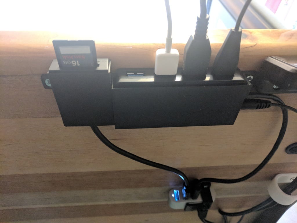 Under-mount Card Reader and USB Hub for Standing Desk
