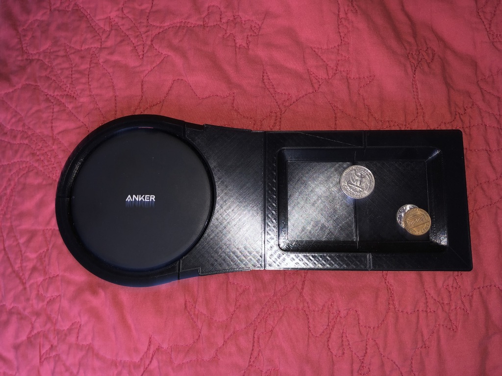 Anker Charging Pad With Valet