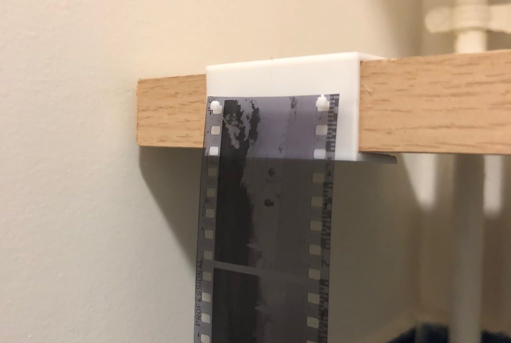 35mm film holder