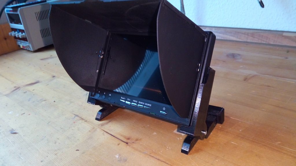 Eachine LCD5802S 5802 FPV Monitor stand (sturdy)