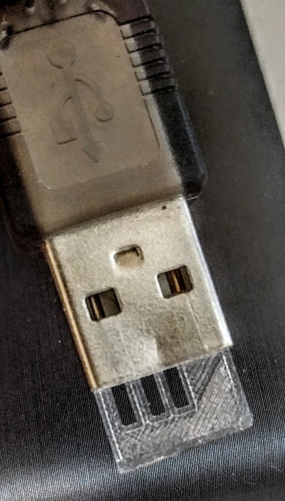 USB-A male plug pin isolator (back-power blocker)