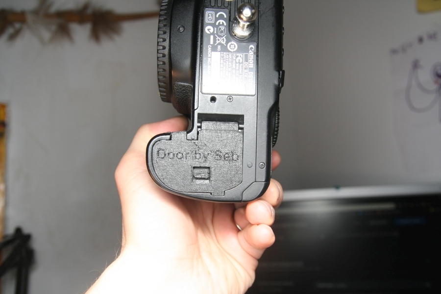 Canon 40D and 50D battery door