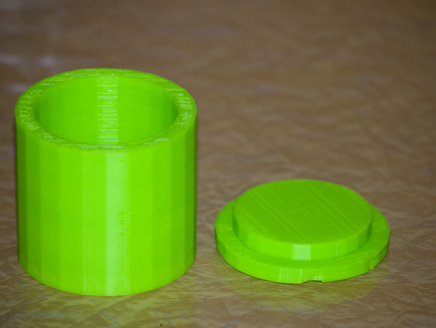 Sturdy storage canister with friction lid.