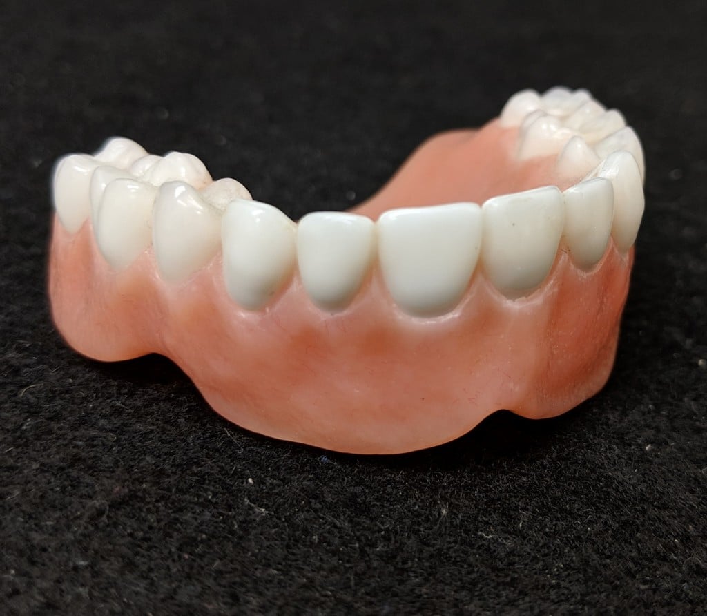 Full Denture (Maxillary) With Separate Teeth Files
