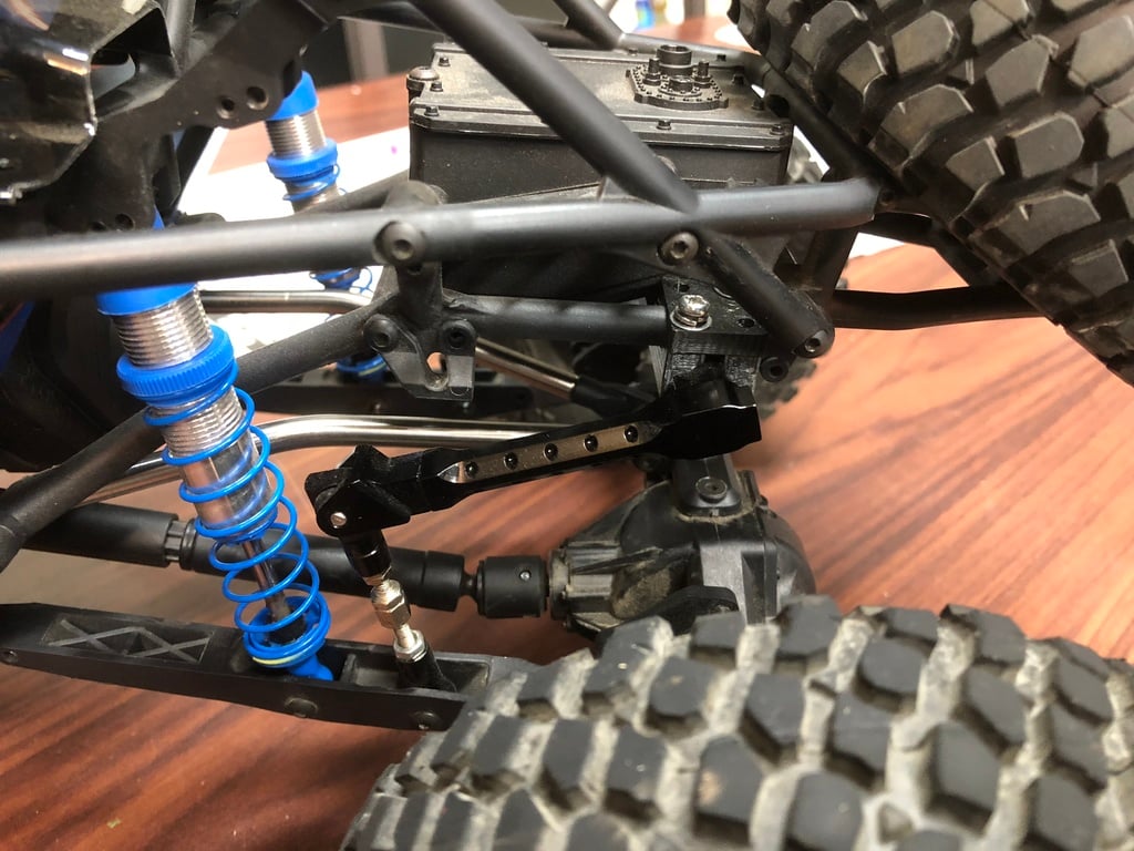 Axial Bomber Sway Bar Relocation