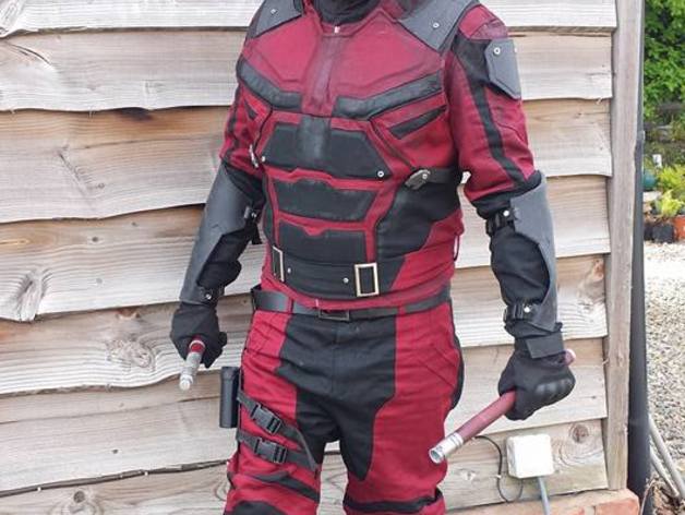 Netflix Daredevil suit details