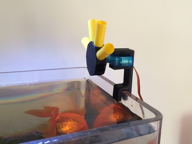 Small simple fish feeder