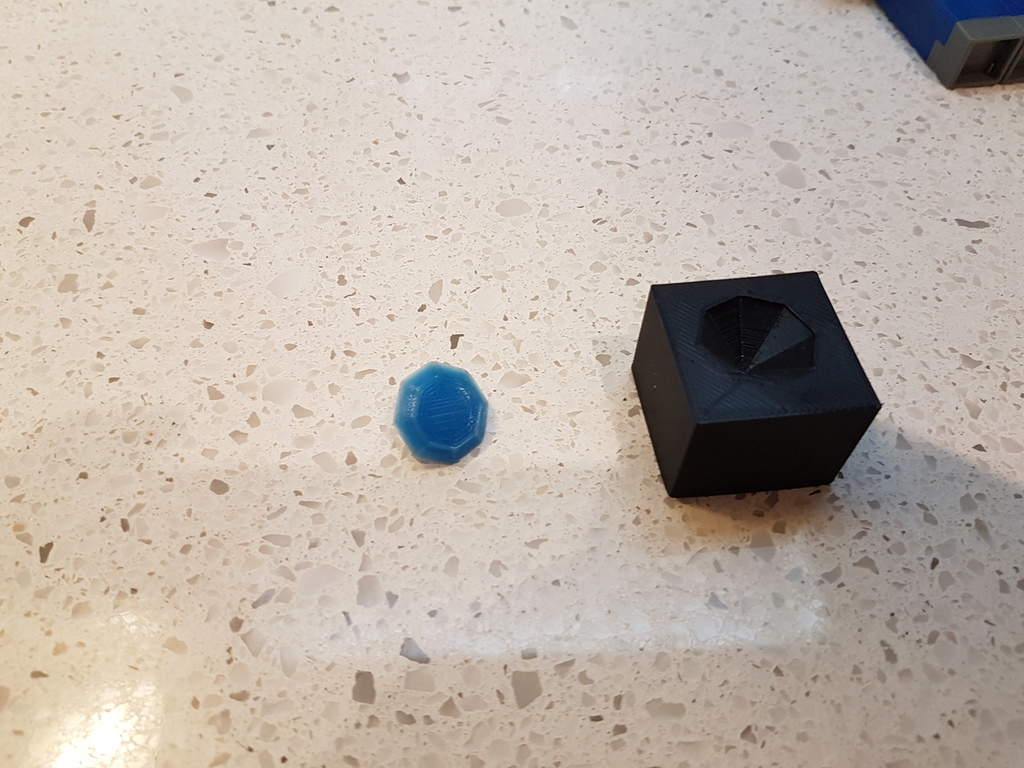 Minecraft Obsidian with Diamond