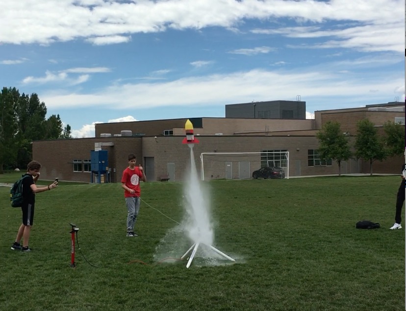 GoPro Water Rocket with Parachute Deployment System