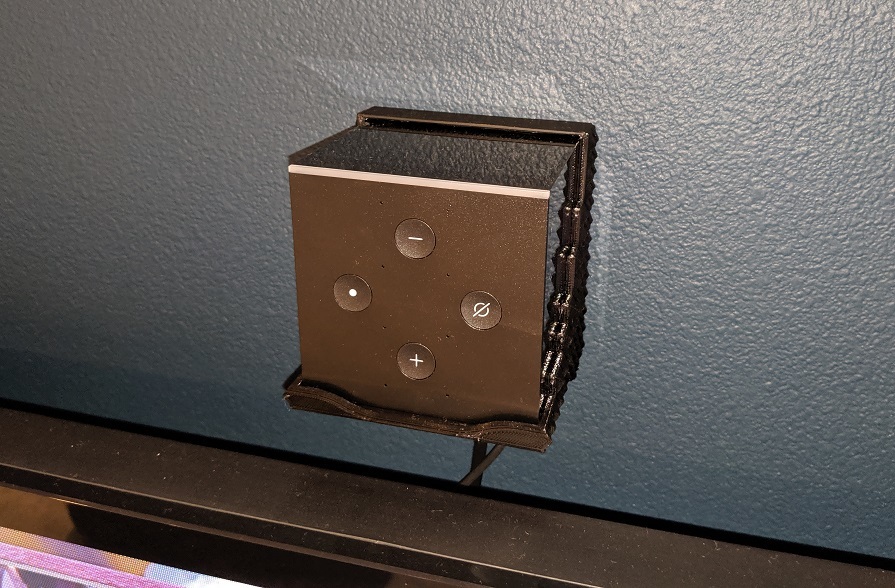 Amazon Fire Cube wall mount