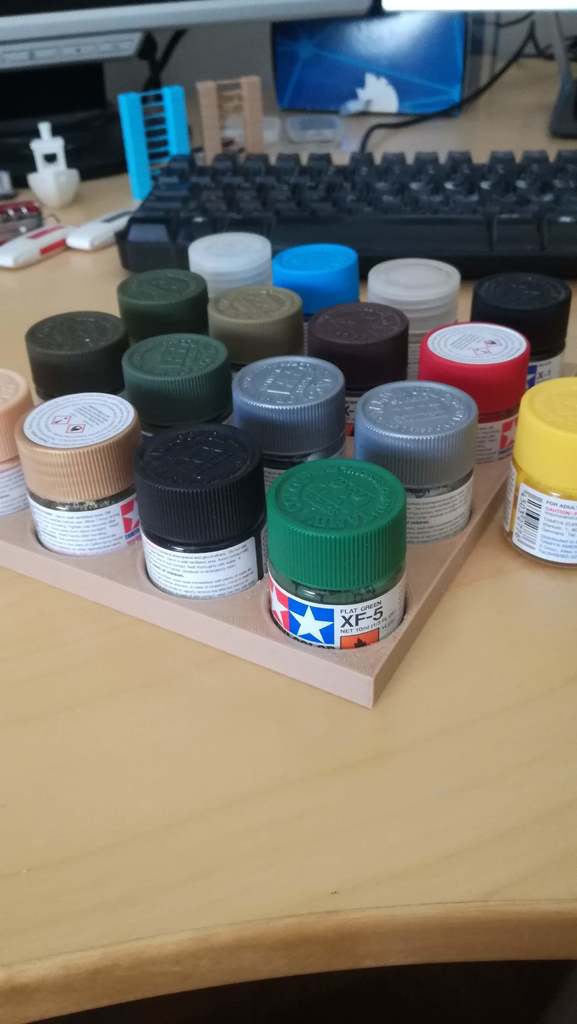 Base holder for Tamiya 10ml Acrylic colors