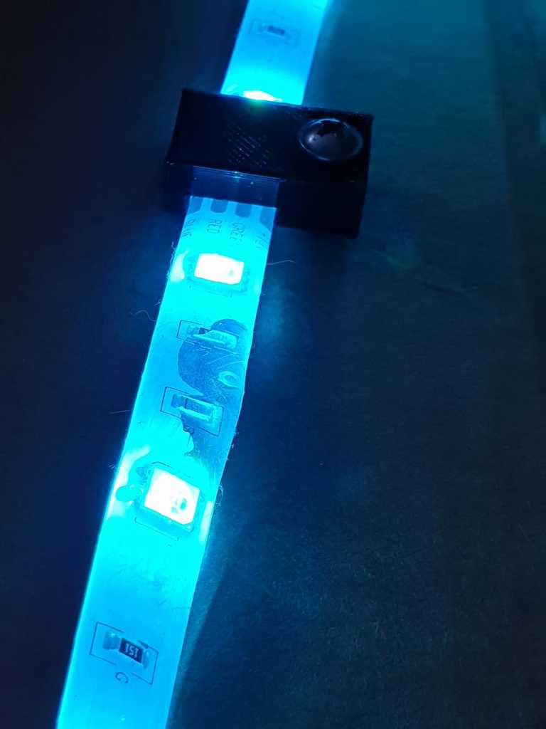 led strip mounting clip