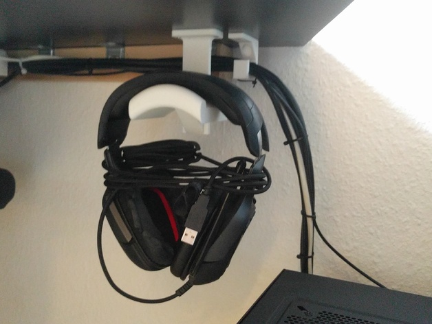 Desk headphone hanger