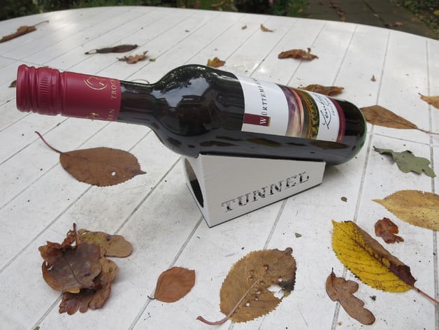 Tunnelplan wine bottle holder