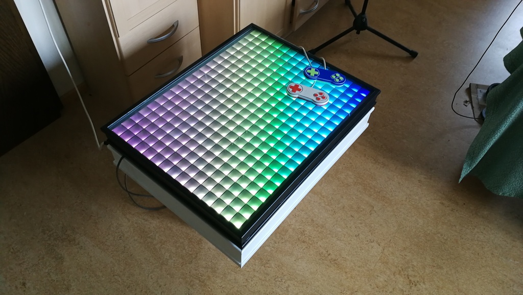 LED-Matrix-Table with 300 RGB-LEDs - Raspberry Pi