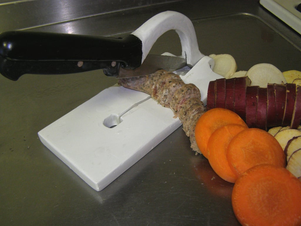SUPPORT FOR KNIFE