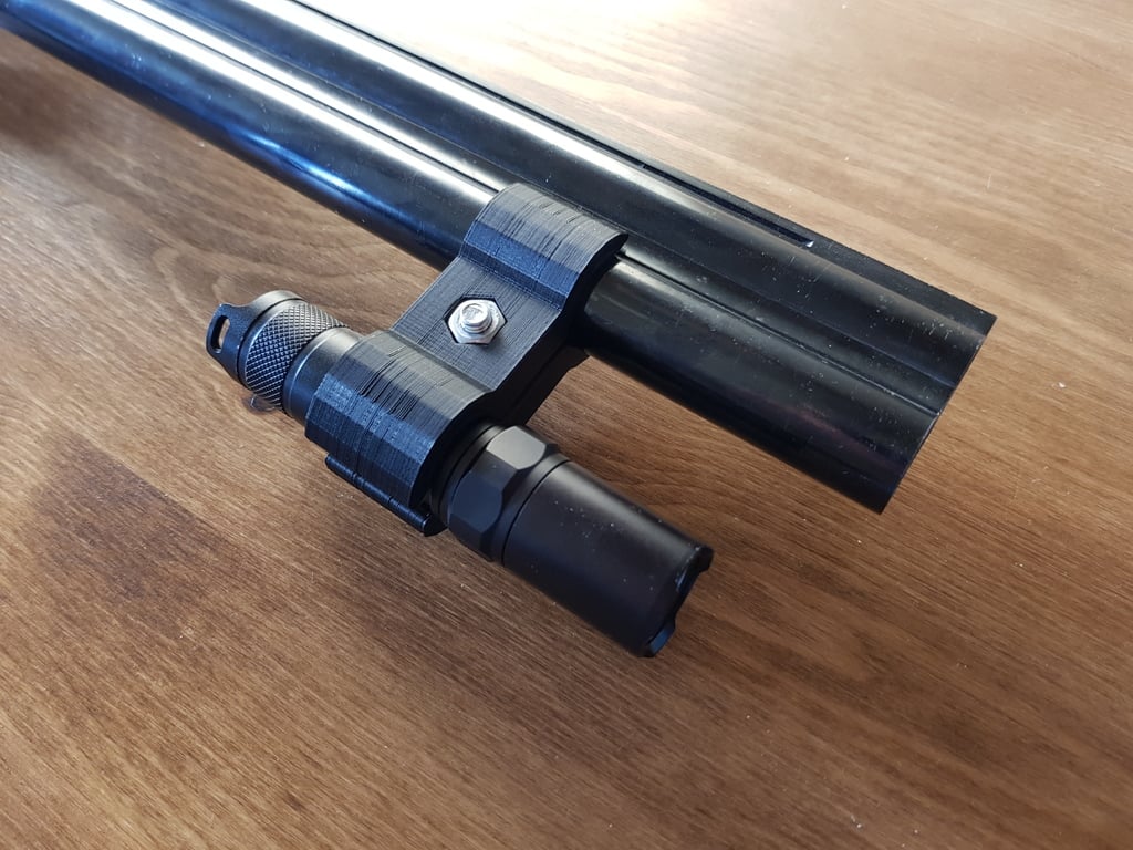 Shotgun barrel clamp