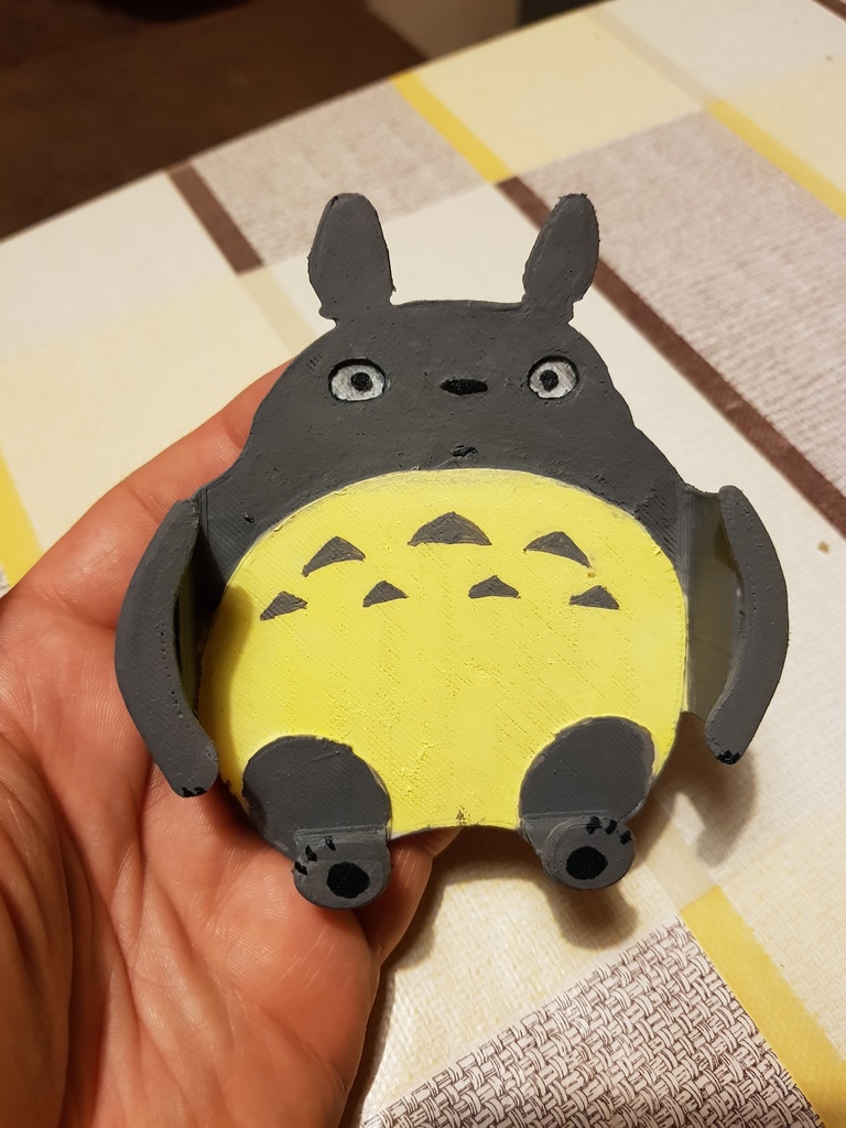 Totoro's cell phone magnet holder for car 