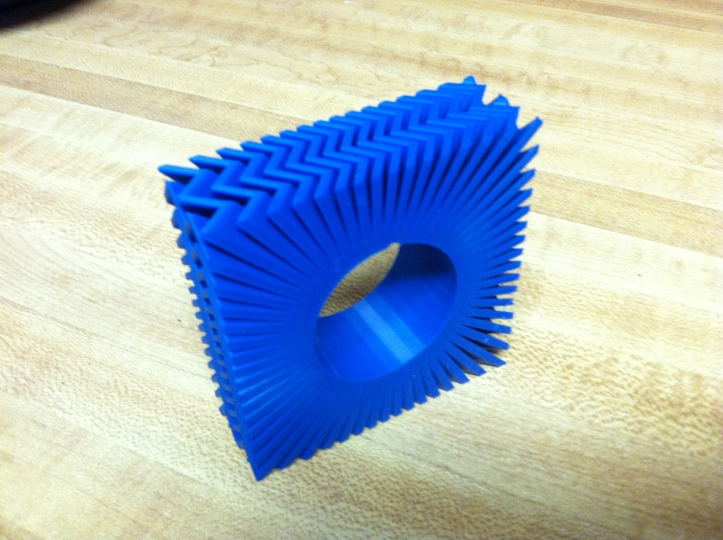 Zigzag napkin ring / trying to get a job.